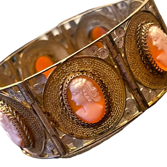Vintage 800 Italy Gold wash Fancy filagree shell cameo bracelet chunky bangle - Picture 8 of 15